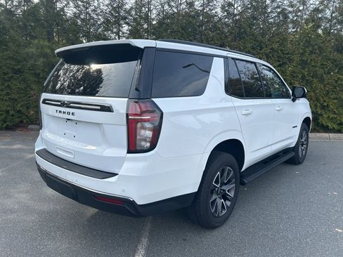 Used 2022 Chevrolet Tahoe Z71 w/ Luxury Package image 31