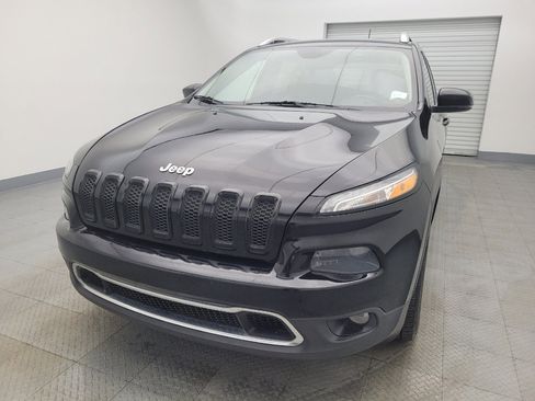 Used 2018 Jeep Cherokee Limited image 15