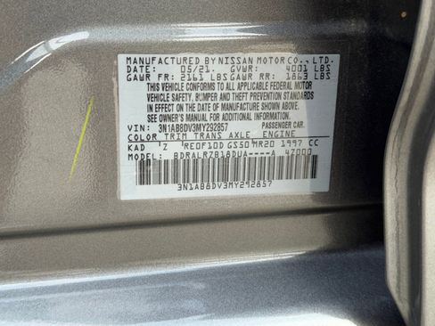 Used 2021 Nissan Sentra SR image 38