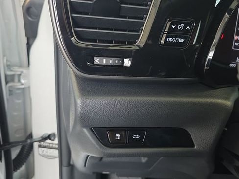 Certified 2025 Lexus NX 250 FWD w/ Accessory Package (2T) image 23