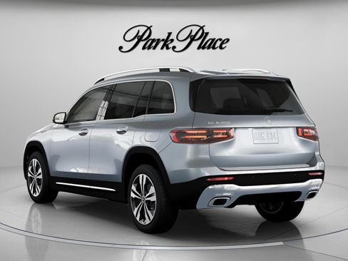 New 2026 Mercedes-Benz GLB 250 image 12