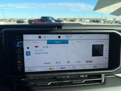 New 2026 Jeep Gladiator Sport image 28