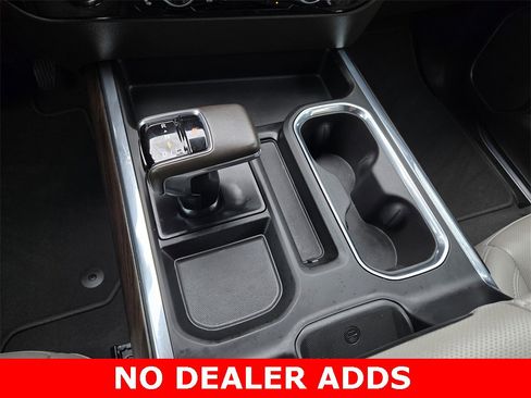 Used 2022 GMC Sierra 1500 SLT w/ SLT Convenience Package image 17