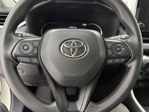 Used 2025 Toyota RAV4 LE FWD image 10