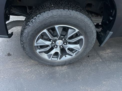 Certified 2024 Chevrolet Silverado 1500 LT image 10