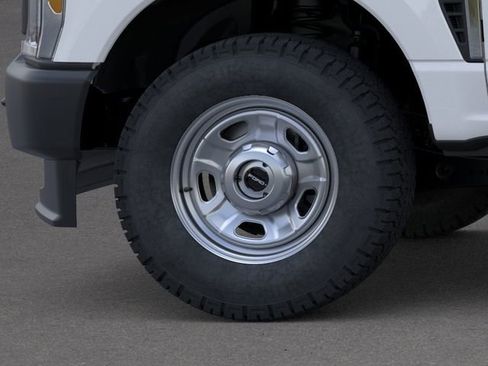 New 2026 Ford F350 XL w/ FX4 Off-Road Package AWD/4WD image 19