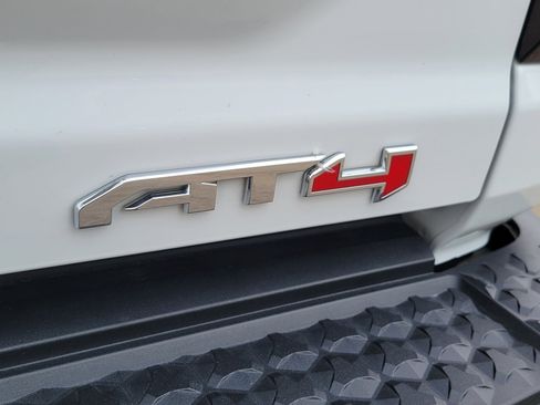 Used 2023 GMC Canyon AT4 w/ AT4 Premium Package image 6