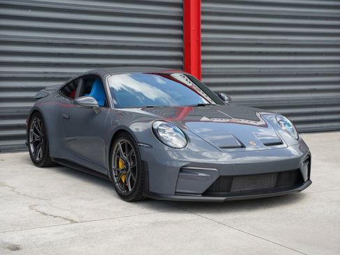 Used 2026 Porsche 911 GT3 RWD image 9