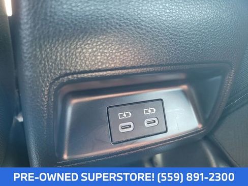 Used 2023 Toyota Corolla SE image 10