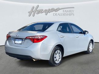 Used 2019 Toyota Corolla L video 3
