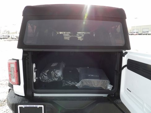 New 2024 Ford Bronco Outer Banks image 9