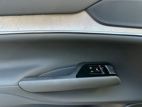 New 2025 Volvo EX90 Ultra image 10