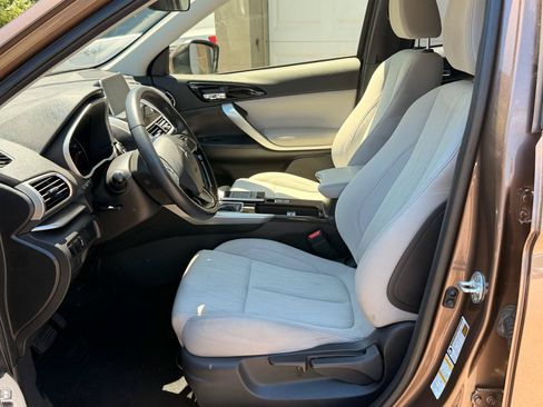 Used 2019 Mitsubishi Eclipse Cross SE AWD/4WD image 16