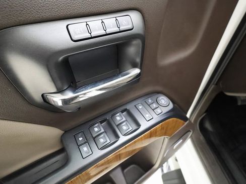 Used 2018 GMC Sierra 1500 SLT image 8