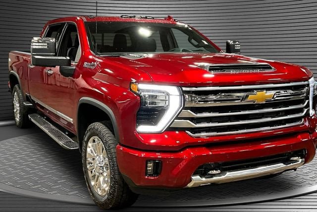 New 2026 Chevrolet Silverado 2500 High Country w/ High Country Premium Package AWD/4WD image 2