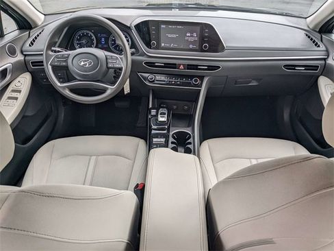 Used 2023 Hyundai Sonata SE image 14