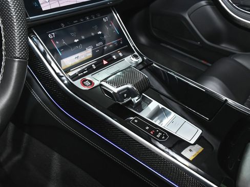 Used 2023 Audi S8 image 54