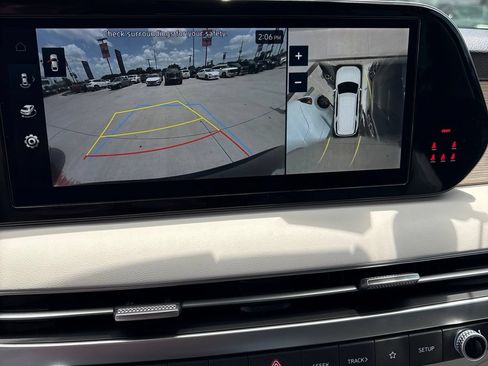 Used 2025 Hyundai Palisade Limited FWD image 14