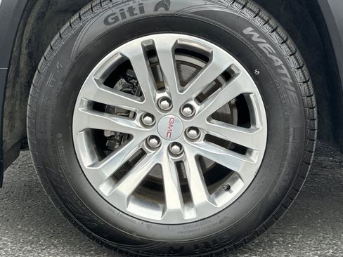 Used 2018 GMC Acadia SLT AWD/4WD image 27