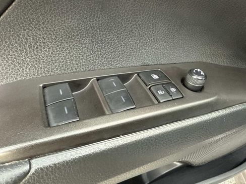 Used 2024 Toyota Camry SE image 22