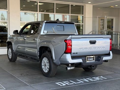 New 2025 Toyota Tacoma SR5 image 9
