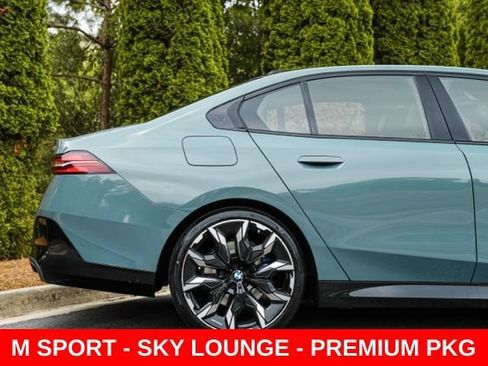 Used 2024 BMW 530i w/ M Sport Package RWD image 13