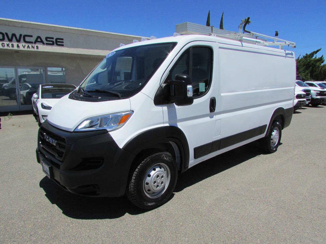 Used 2023 RAM ProMaster 2500 FWD image 4