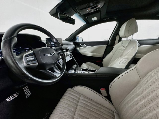 Used 2025 Genesis G70 2.5T w/ Sport Prestige Package AWD/4WD image 19