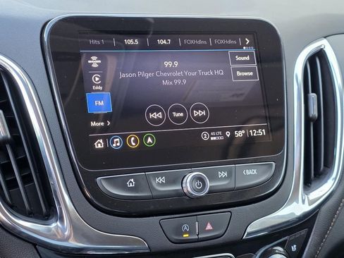 Used 2023 Chevrolet Equinox Premier image 32