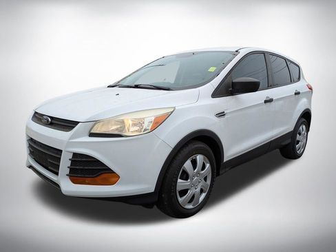 Used 2016 Ford Escape S image 8