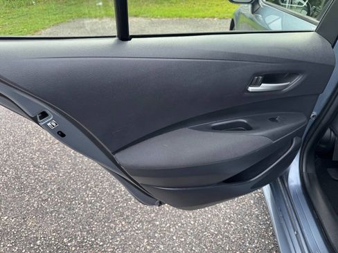 Used 2020 Toyota Corolla LE FWD image 40