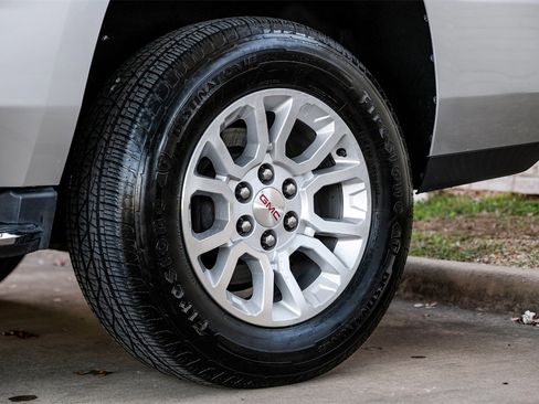 Used 2018 GMC Yukon SLT w/ Open Road Package image 60