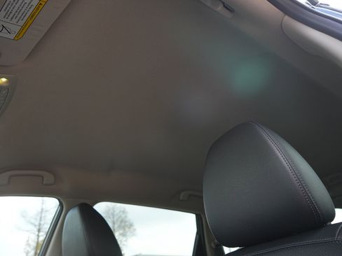 Used 2019 Nissan Rogue SL image 25