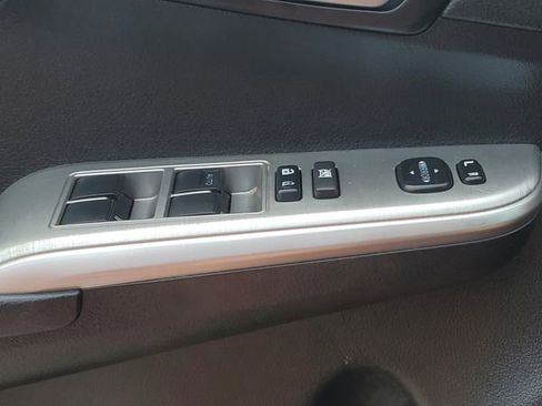 Used 2014 Toyota Camry SE FWD image 22