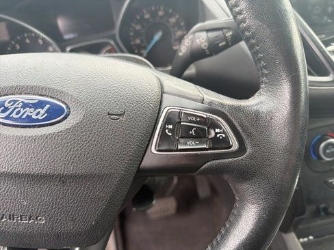 Used 2018 Ford Escape Titanium image 13