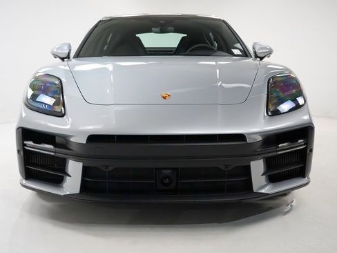 Certified 2024 Porsche Panamera 4 image 6