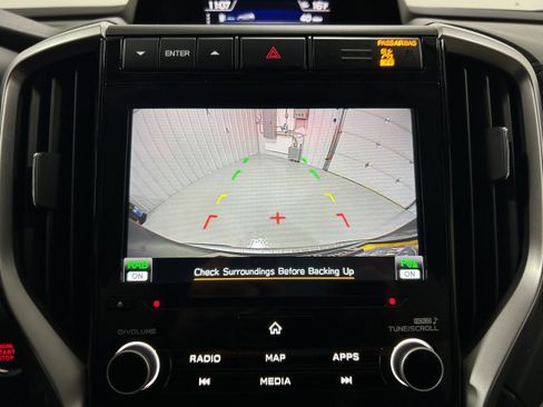 Used 2022 Subaru Ascent Limited w/ Technology Package image 8