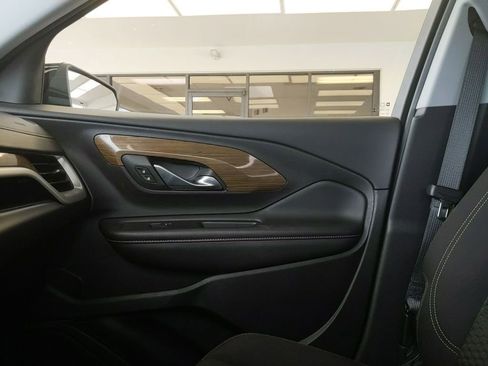 Used 2019 GMC Terrain SLE w/ Driver Convenience Package FWD image 22