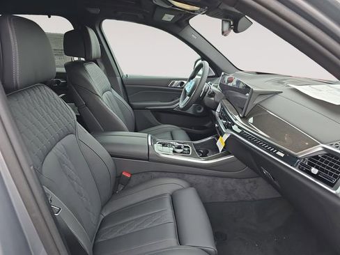 New 2026 BMW X5 M60i image 15