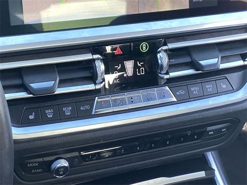 Used 2019 BMW 330i xDrive 330i xDrive w/ Premium Package image 30