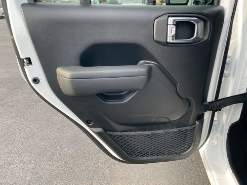 New 2026 Jeep Wrangler Sport S image 33