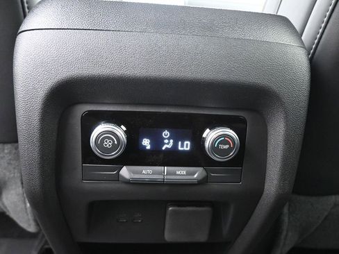 New 2025 GMC Acadia AT4 w/ LPO, Floor Liner Package image 24