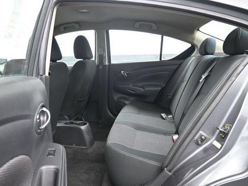 Used 2019 Nissan Versa SV FWD image 27