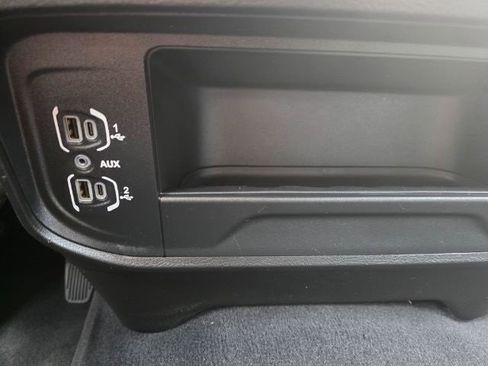 Used 2024 RAM 2500 Big Horn image 26