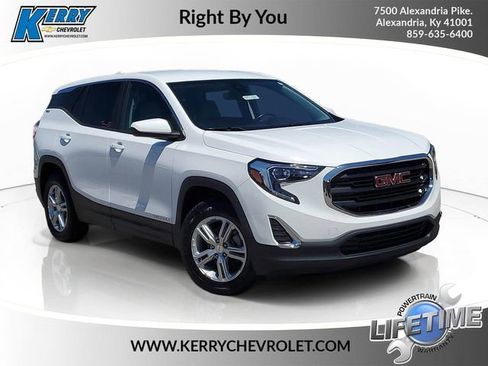 Used 2021 GMC Terrain SLE FWD image 1