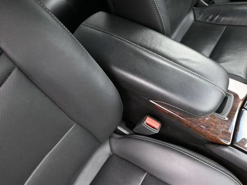 Used 2014 Cadillac XTS Premium FWD image 37