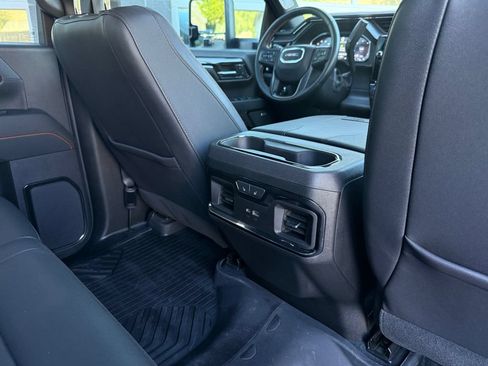 Used 2024 GMC Sierra 2500 AT4 w/ AT4 Premium Plus Package AWD/4WD image 45