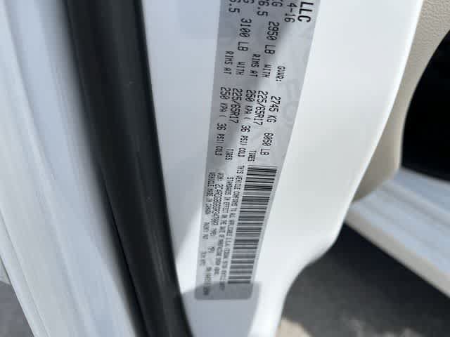 Certified 2016 Dodge Grand Caravan SE w/ Quick Order Package 29E SE FWD image 30