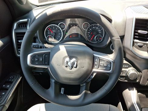 New 2026 RAM 1500 Big Horn AWD/4WD image 12