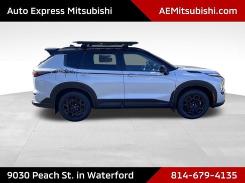 New 2025 Mitsubishi Outlander Trail Edition image 8